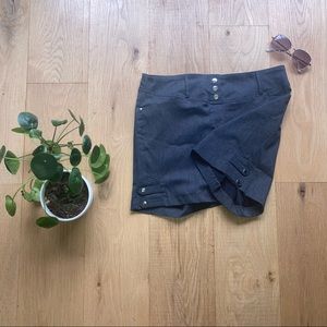 Gray Rekuuci Pull-On 5 Inch Slimming Shorts (Brand new with tags)